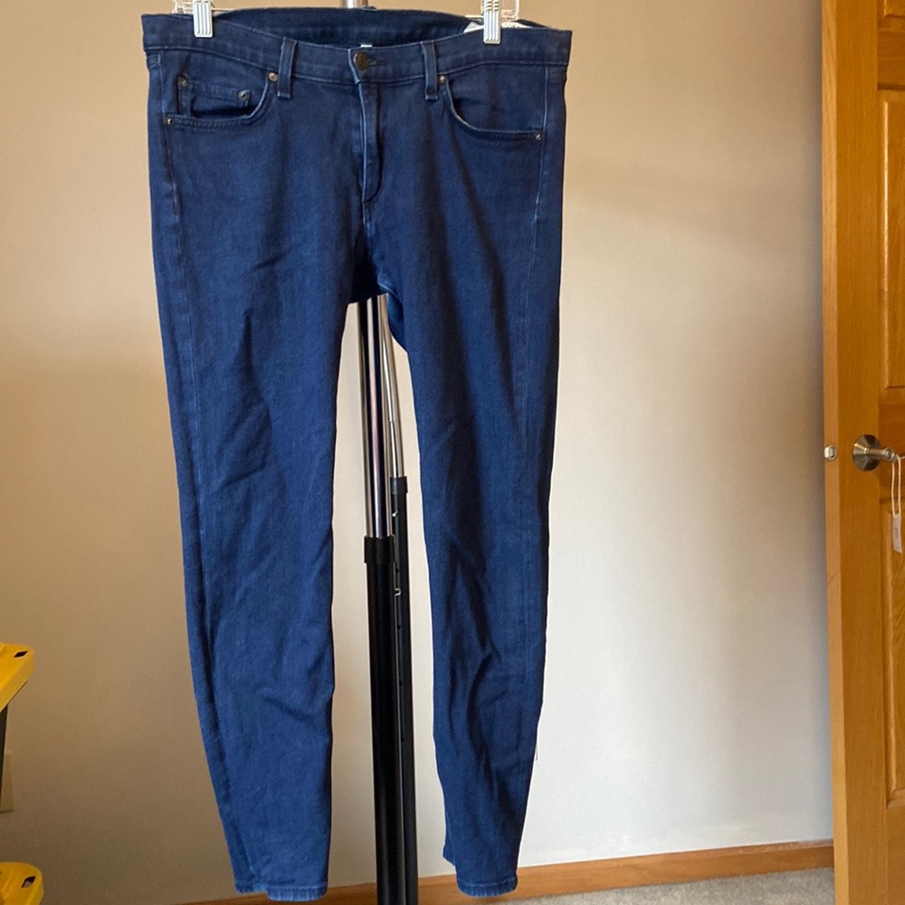 RAG & BONE. SIZE 31. Style - capri